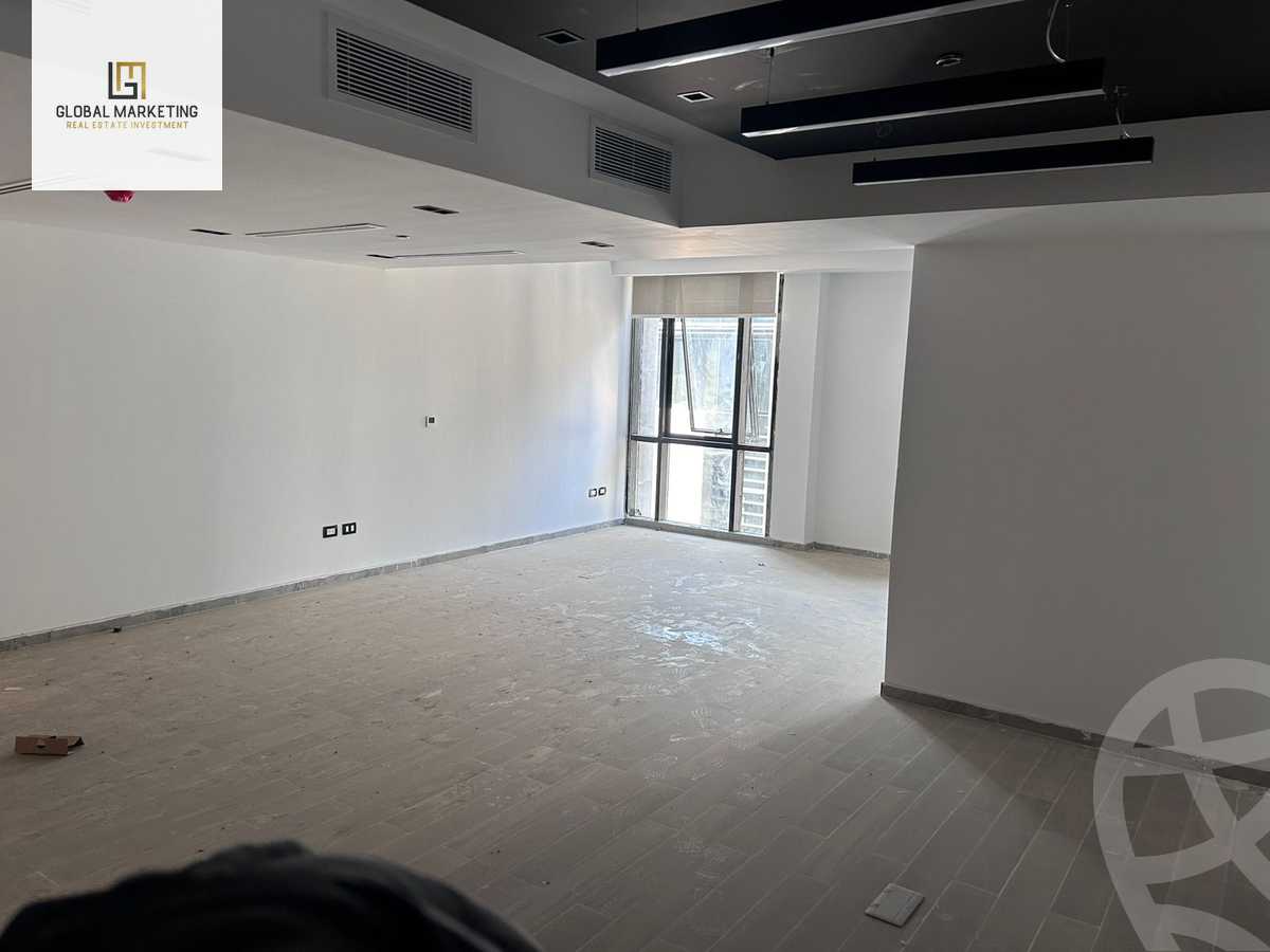 https://aqarmap.com.eg/ar/listing/4816855-for-rent-cairo-new-cairo-compounds-cairo-business-park-the-hive-24-hub-misr-italia