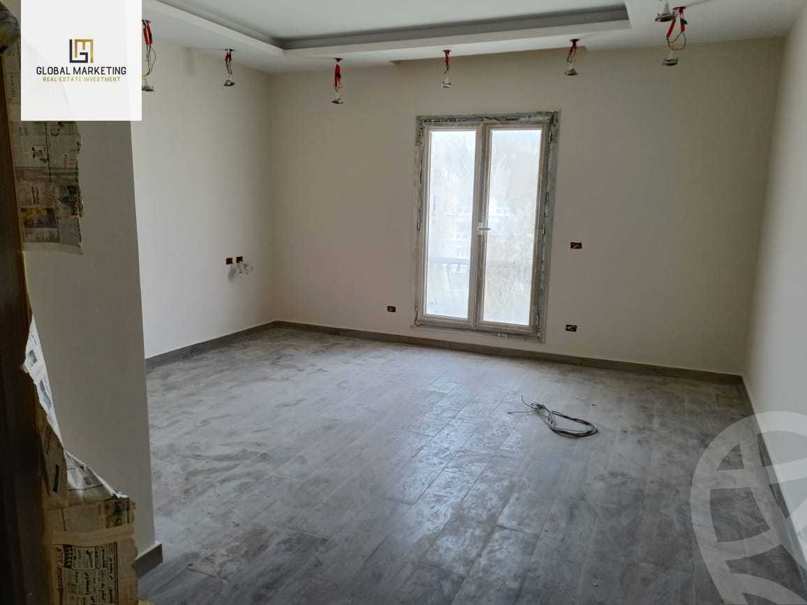 https://aqarmap.com.eg/en/listing/4865411-for-rent-cairo-new-cairo-compounds-mountain-view-hyde-park