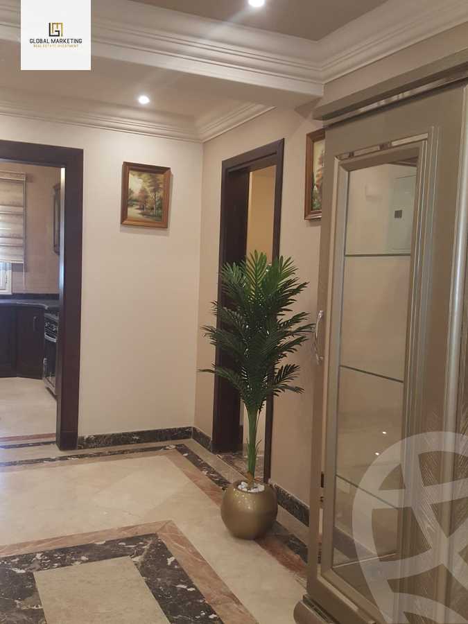 https://aqarmap.com.eg/en/listing/5073076-for-rent-cairo-new-cairo-compounds-mountain-view-hyde-park