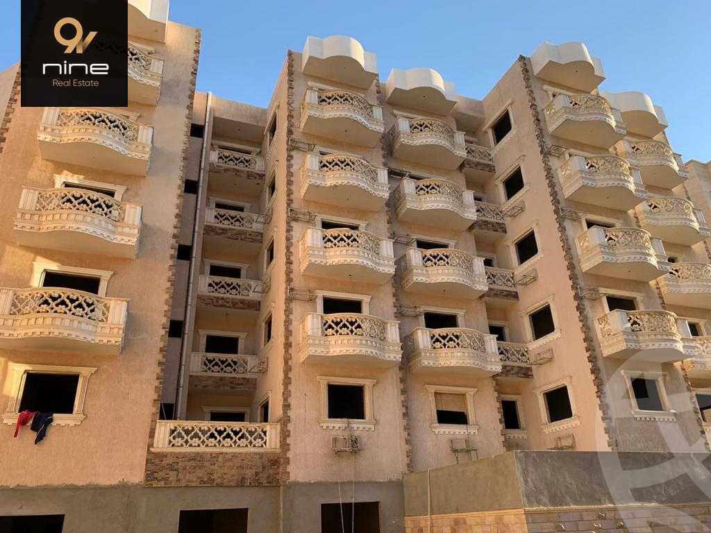 https://aqarmap.com.eg/ar/listing/4347886-for-sale-cairo-6th-of-october-featured-neighborhood-sixth-touristic-village-sameh-gado-st