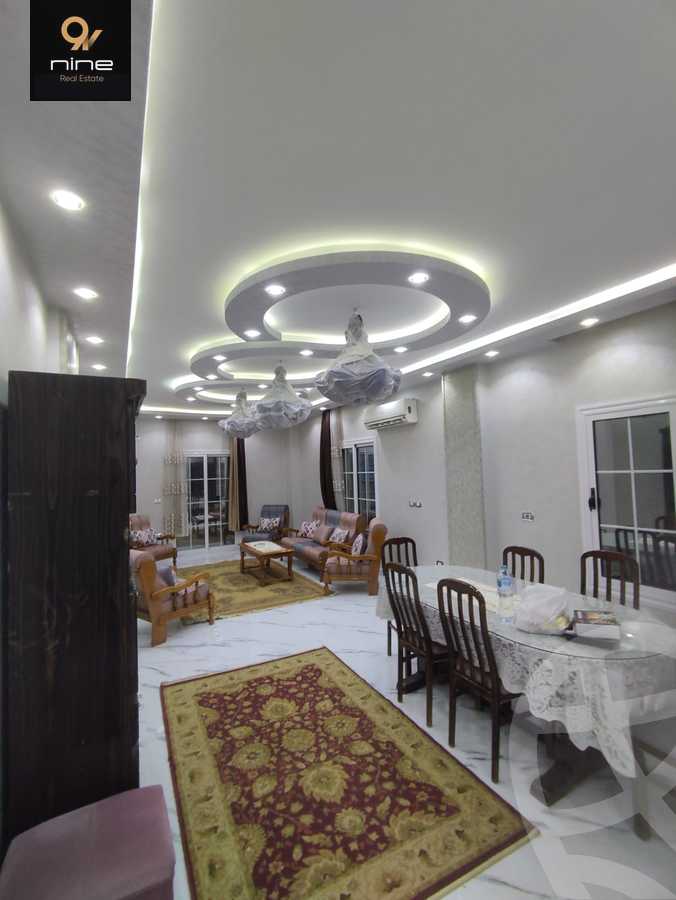 https://aqarmap.com.eg/en/listing/4365761-for-sale-cairo-el-sheikh-zayed-city-el-hay-el-hady-ashaer-area-1-abdel-latif-salam-st