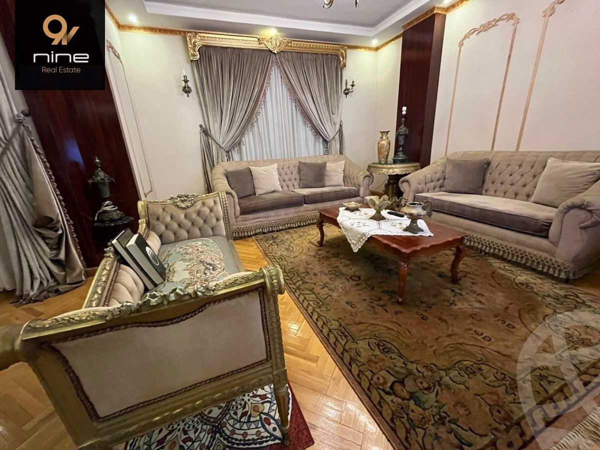 https://aqarmap.com.eg/en/listing/4365761-for-sale-cairo-el-sheikh-zayed-city-el-hay-el-hady-ashaer-area-1-abdel-latif-salam-st