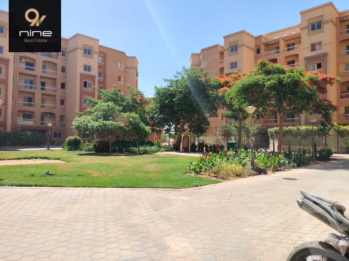 https://aqarmap.com.eg/en/listing/4823408-for-sale-cairo-6th-of-october-hadaeq-october-kmbwnd-fy-hdyq-ktwbr-ashgar-city