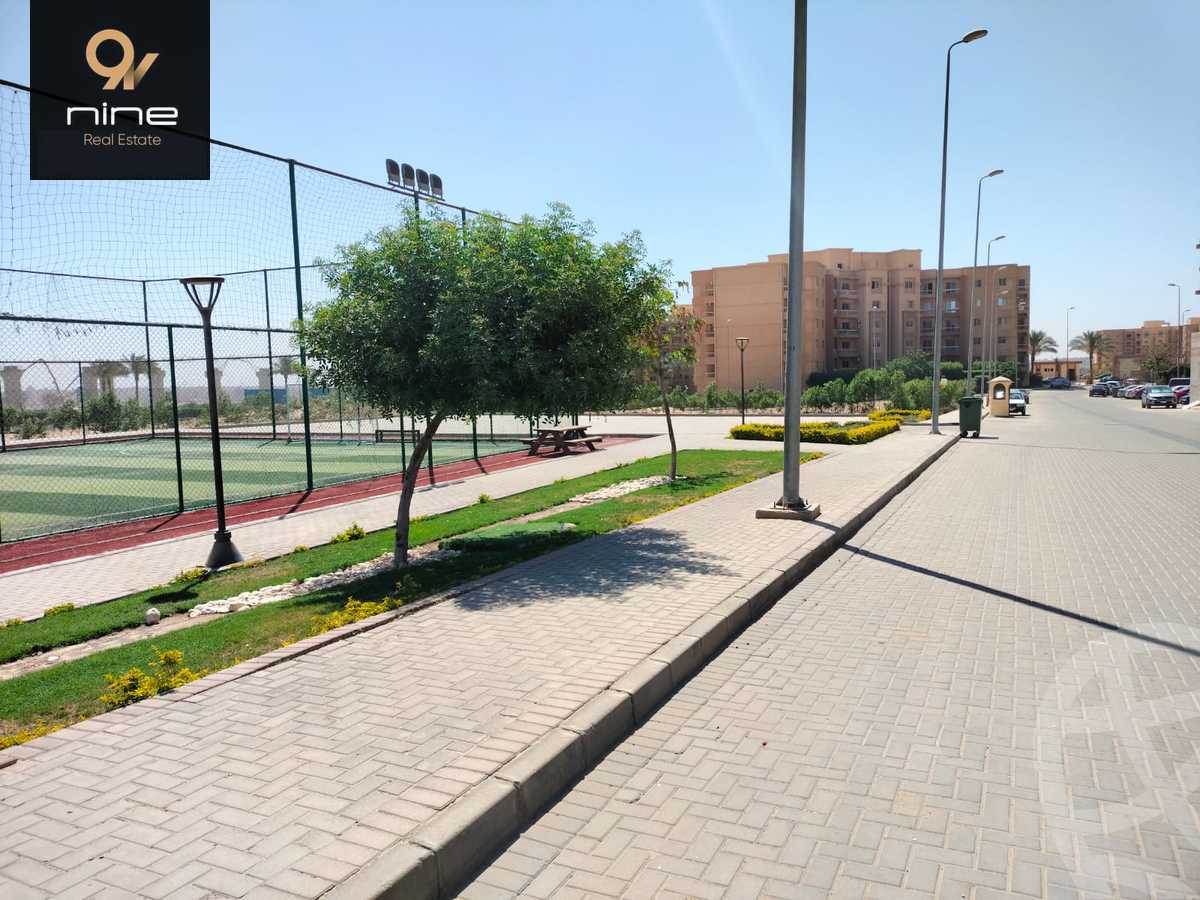 https://aqarmap.com.eg/en/listing/4850832-for-sale-cairo-6th-of-october-hadaeq-october-kmbwnd-fy-hdyq-ktwbr-ashgar-city