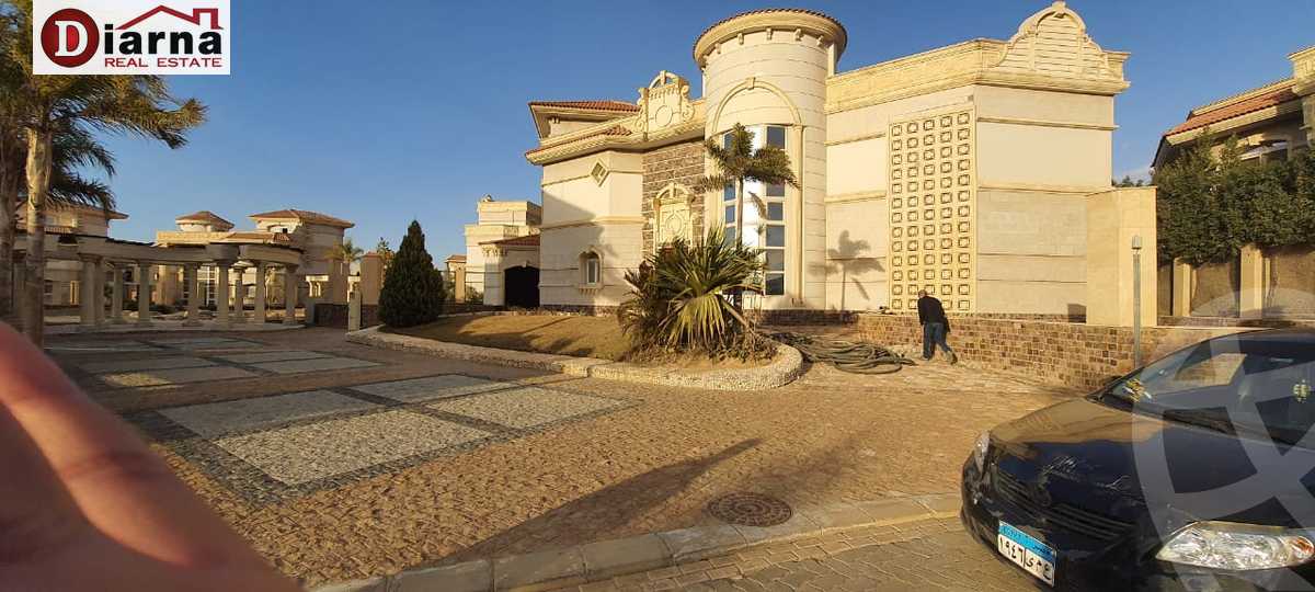 https://aqarmap.com.eg/ar/listing/4280016-for-sale-cairo-new-cairo-compounds-royal-lagoon
