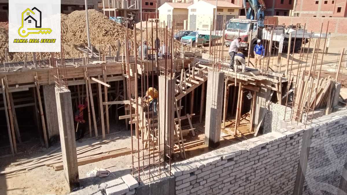 https://aqarmap.com.eg/ar/listing/4359747-for-sale-cairo-6th-of-october-hadayek-october-mosalsal-6