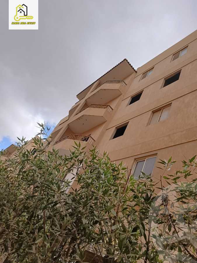 https://aqarmap.com.eg/ar/listing/4540782-for-sale-cairo-6th-of-october-hadaeq-october-kmbwnd-fy-hdyq-ktwbr-star-city