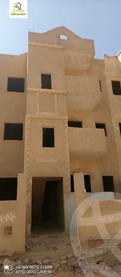 https://aqarmap.com.eg/ar/listing/4621990-for-sale-cairo-6th-of-october-hadaeq-october-ebni-betak-7-abdul-rahman-hamdan-st