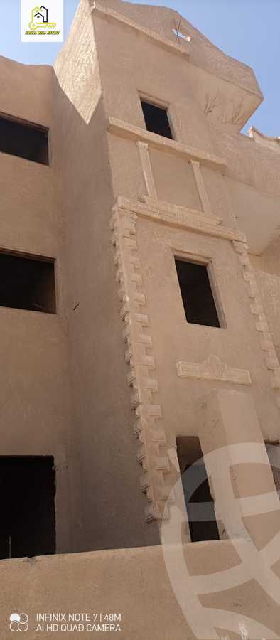 https://aqarmap.com.eg/ar/listing/4621990-for-sale-cairo-6th-of-october-hadaeq-october-ebni-betak-7-abdul-rahman-hamdan-st