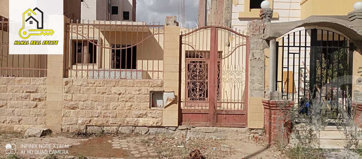 https://aqarmap.com.eg/ar/listing/4686822-for-sale-cairo-6th-of-october-hadaeq-october-ebni-betak-5