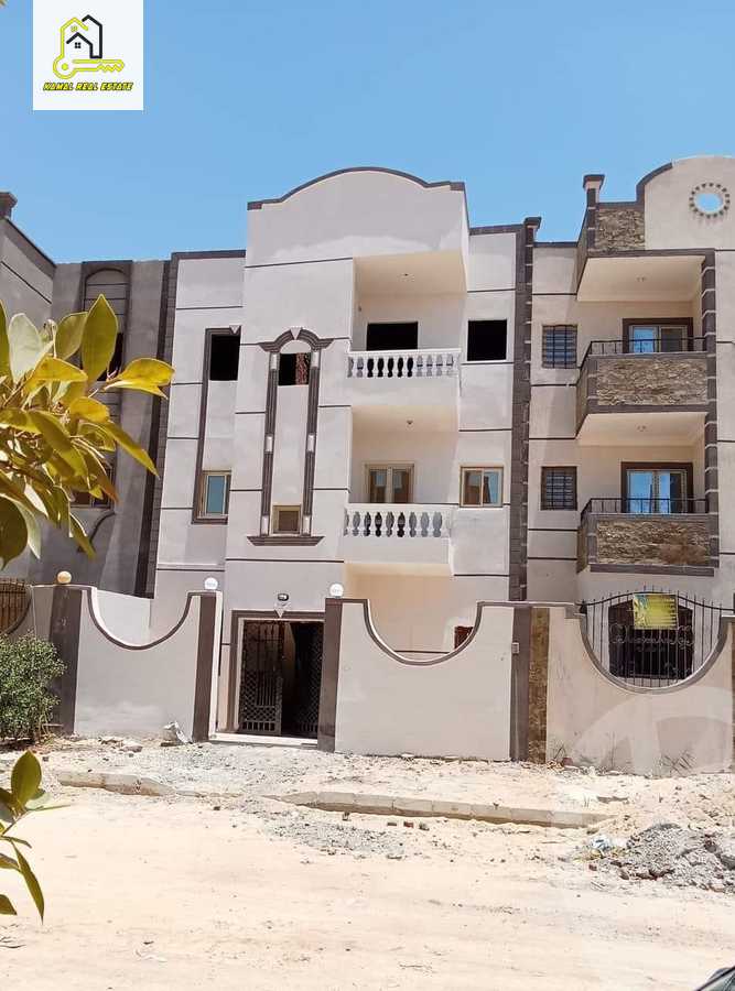 https://aqarmap.com.eg/ar/listing/4893631-for-sale-cairo-6th-of-october-hadaeq-october-ebni-betak-7-mohammed-hamdan-st