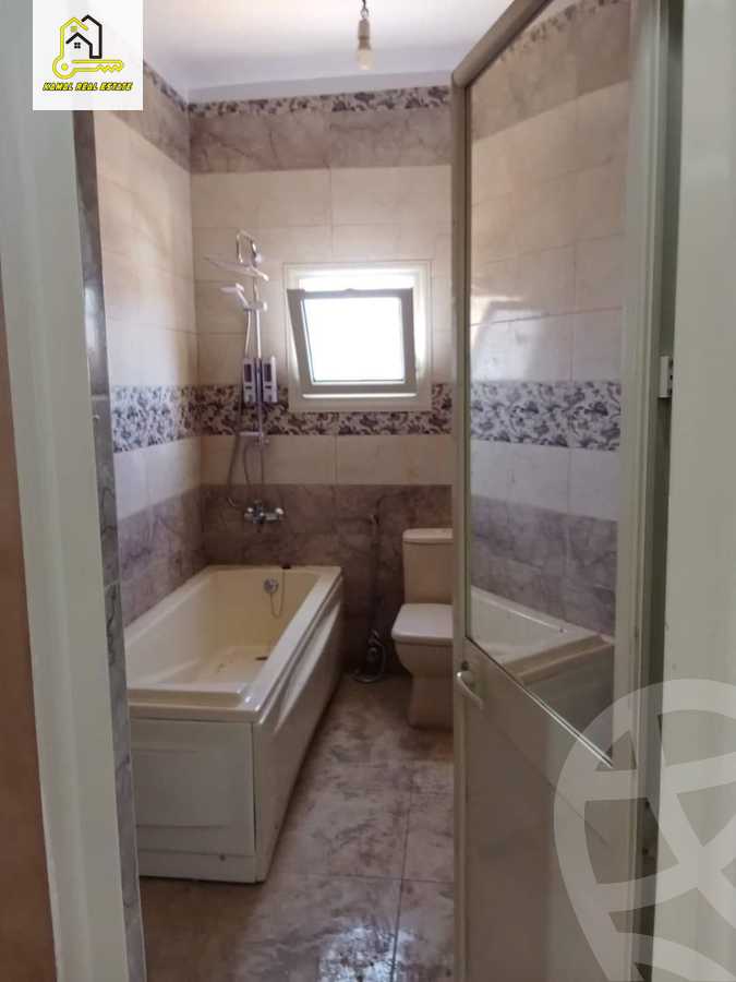 https://aqarmap.com.eg/ar/listing/4893631-for-sale-cairo-6th-of-october-hadaeq-october-ebni-betak-7-mohammed-hamdan-st