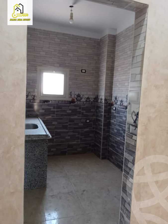 https://aqarmap.com.eg/ar/listing/4893631-for-sale-cairo-6th-of-october-hadaeq-october-ebni-betak-7-mohammed-hamdan-st