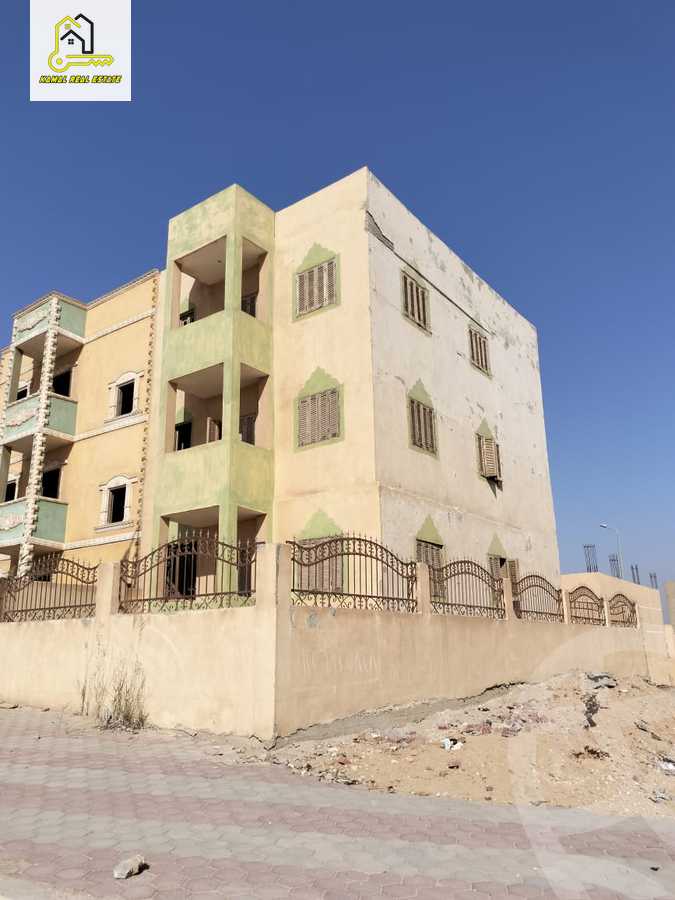 https://aqarmap.com.eg/en/listing/4971839-for-sale-cairo-6th-of-october-hadaeq-october-ebni-betak-7-mohammed-hamdan-st