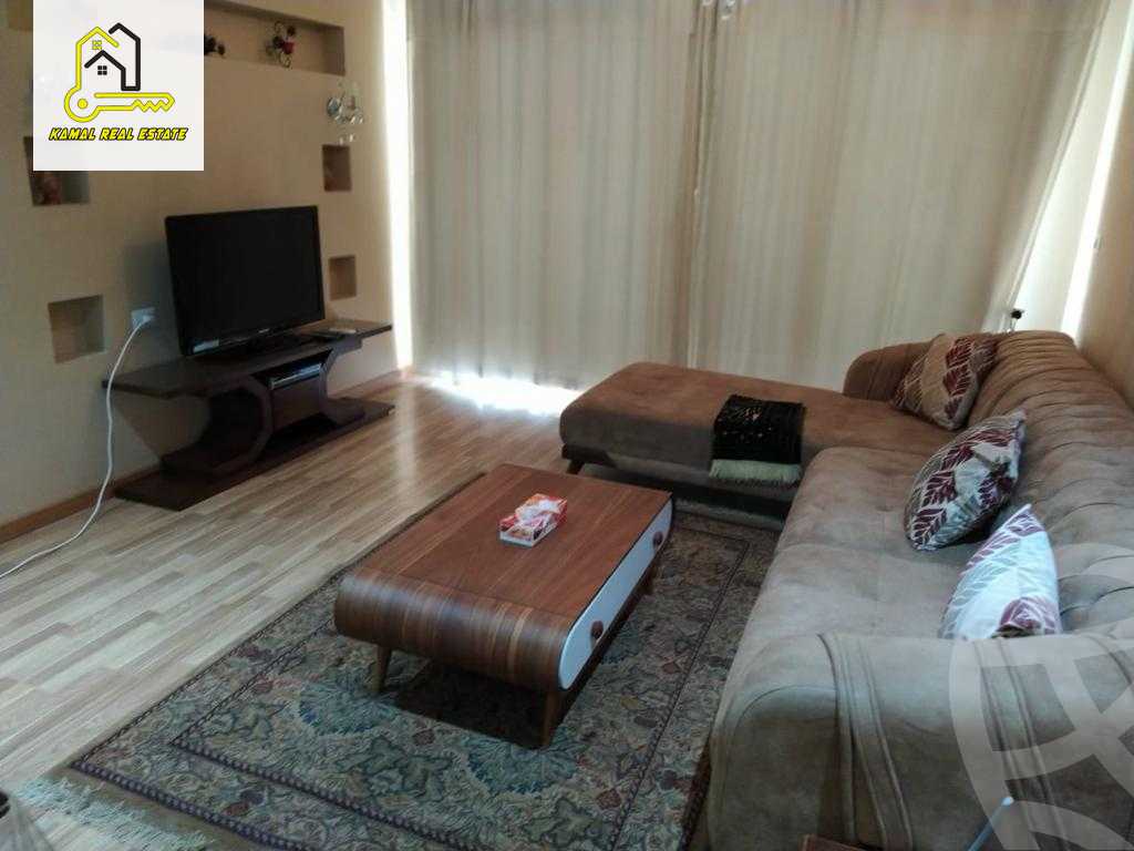 https://aqarmap.com.eg/ar/listing/4992519-for-rent-cairo-el-sheikh-zayed-city-compounds-dh-drys