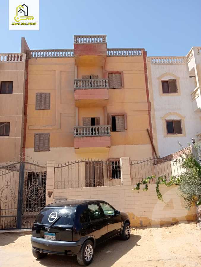 https://aqarmap.com.eg/ar/listing/5076150-for-sale-cairo-6th-of-october-hadaeq-october-ebni-betak-4