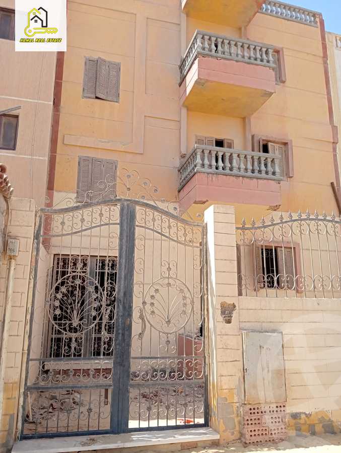 https://aqarmap.com.eg/ar/listing/5076150-for-sale-cairo-6th-of-october-hadaeq-october-ebni-betak-4