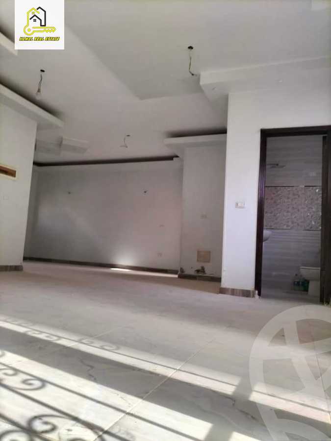 https://aqarmap.com.eg/ar/listing/5204919-for-sale-cairo-6th-of-october-hadaeq-october-ebni-betak-7-abdul-rahman-hamdan-st