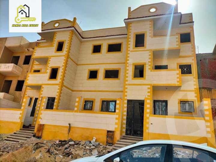 https://aqarmap.com.eg/ar/listing/5204919-for-sale-cairo-6th-of-october-hadaeq-october-ebni-betak-7-abdul-rahman-hamdan-st