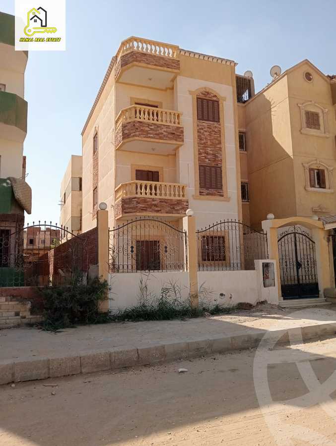 https://aqarmap.com.eg/en/listing/5230343-for-sale-cairo-6th-of-october-hadaeq-october-ebni-betak-2
