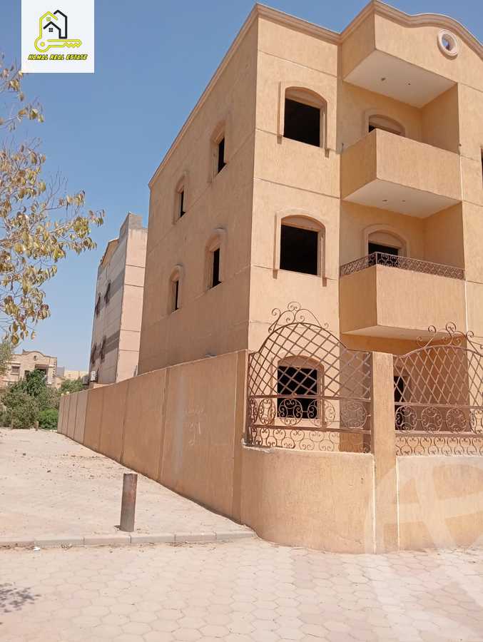 https://aqarmap.com.eg/en/listing/6576303-for-sale-cairo-6th-of-october-hadaeq-october-ebni-betak-2
