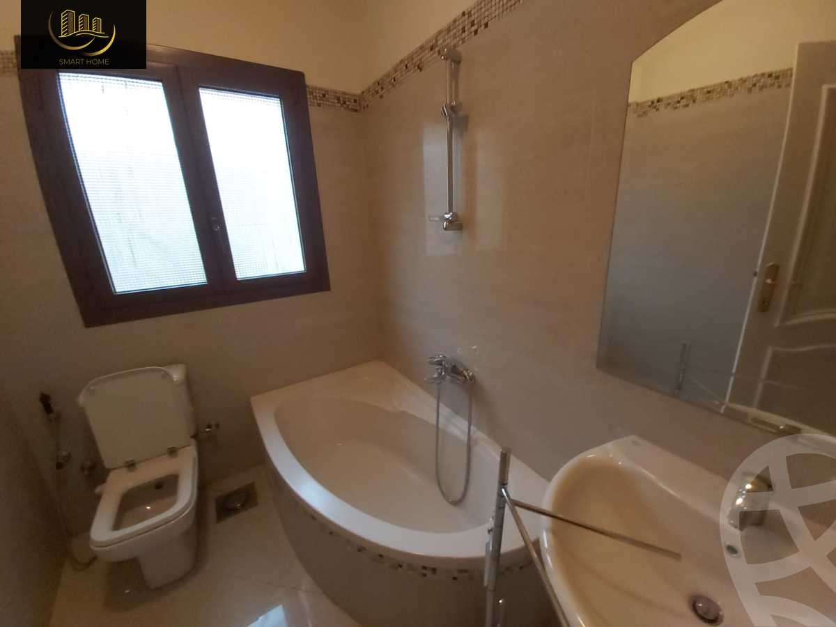 https://aqarmap.com.eg/en/listing/4373271-for-sale-cairo-el-maadi-sarayat-el-maadi-street-82