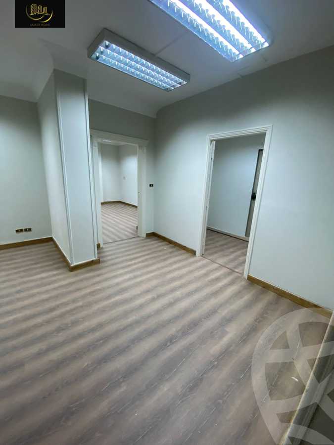 https://aqarmap.com.eg/ar/listing/5004780-for-rent-cairo-el-maadi-degla-street-200