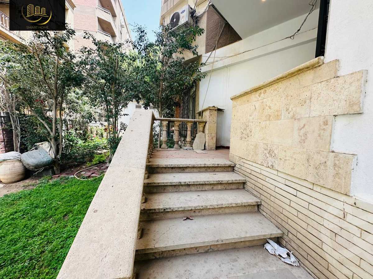 https://aqarmap.com.eg/en/listing/5004842-for-rent-cairo-el-maadi-sarayat-el-maadi-mostafa-kamel-square