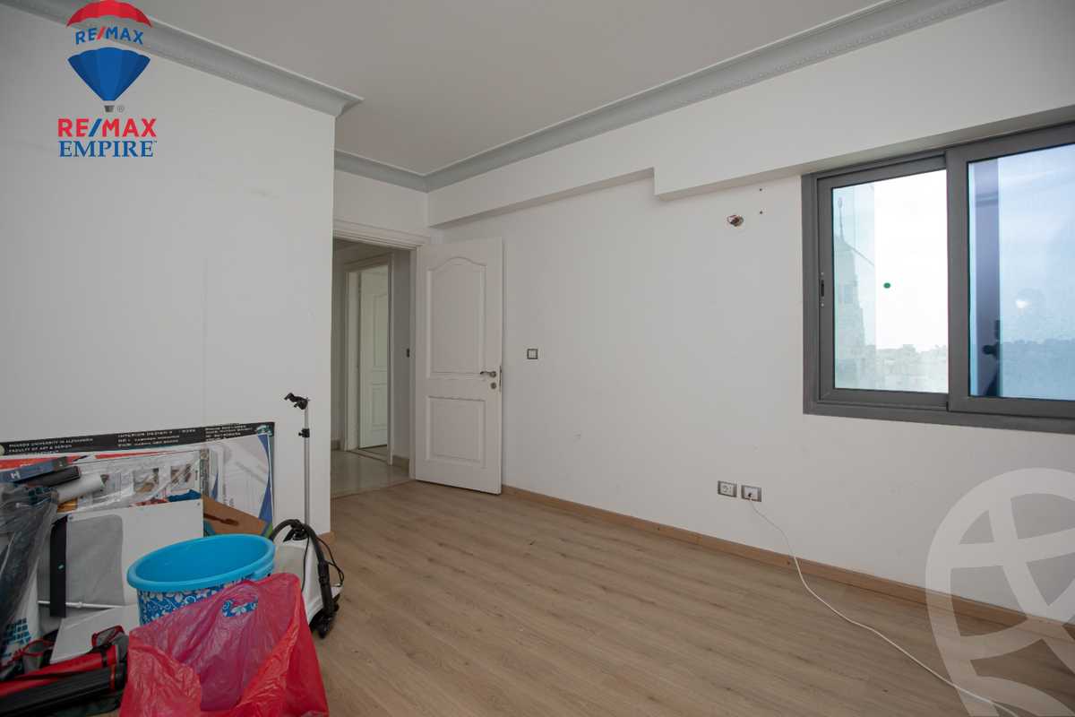 https://aqarmap.com.eg/ar/listing/4427040-for-sale-alexandria-smouha-14th-of-may-st