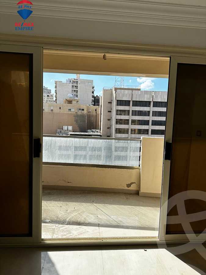 https://aqarmap.com.eg/ar/listing/4535977-for-rent-alexandria-lauran-el-gaish-rd