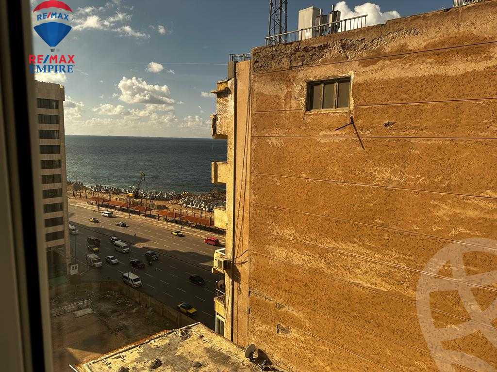 https://aqarmap.com.eg/ar/listing/4535977-for-rent-alexandria-lauran-el-gaish-rd