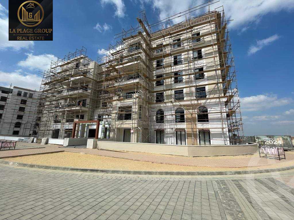 https://aqarmap.com.eg/ar/listing/3946209-for-sale-cairo-el-sheikh-zayed-city-compounds-kmbwnd-fyldj-wyst-dr-llttwyr