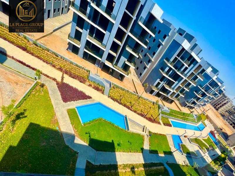 https://aqarmap.com.eg/ar/listing/3961795-for-sale-cairo-6th-of-october-compound-sun-capital