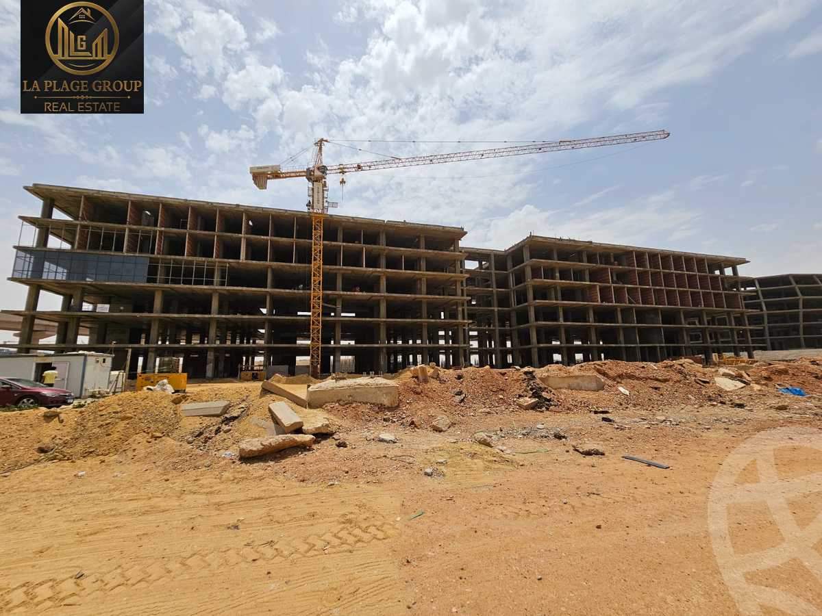 https://aqarmap.com.eg/en/listing/4089606-for-sale-cairo-new-administrative-capital-downtown-lfyyt-mwl-hwm-twn-llttwyr