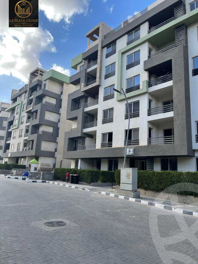 https://aqarmap.com.eg/en/listing/4220491-for-sale-cairo-6th-of-october-compound-kenz