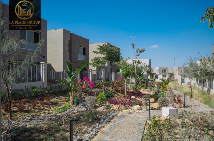 https://aqarmap.com.eg/en/listing/4228998-for-sale-cairo-6th-of-october-compounds-badya-compound-palm-hills