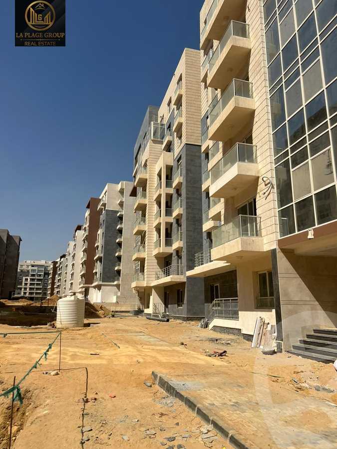https://aqarmap.com.eg/en/listing/4267637-for-sale-cairo-new-administrative-capital-r7-oia
