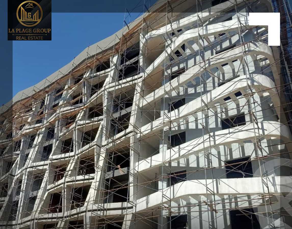 https://aqarmap.com.eg/en/listing/4299028-for-sale-cairo-new-administrative-capital-r7-midtown-condo