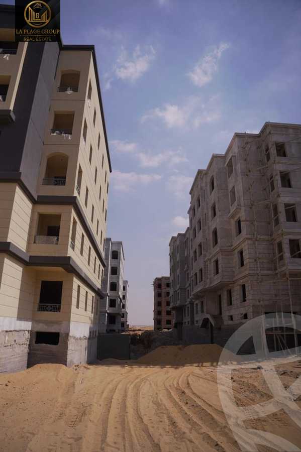 https://aqarmap.com.eg/en/listing/4566747-for-sale-cairo-new-cairo-compounds-kmbwnd-lk-ls-wdy-lmryky