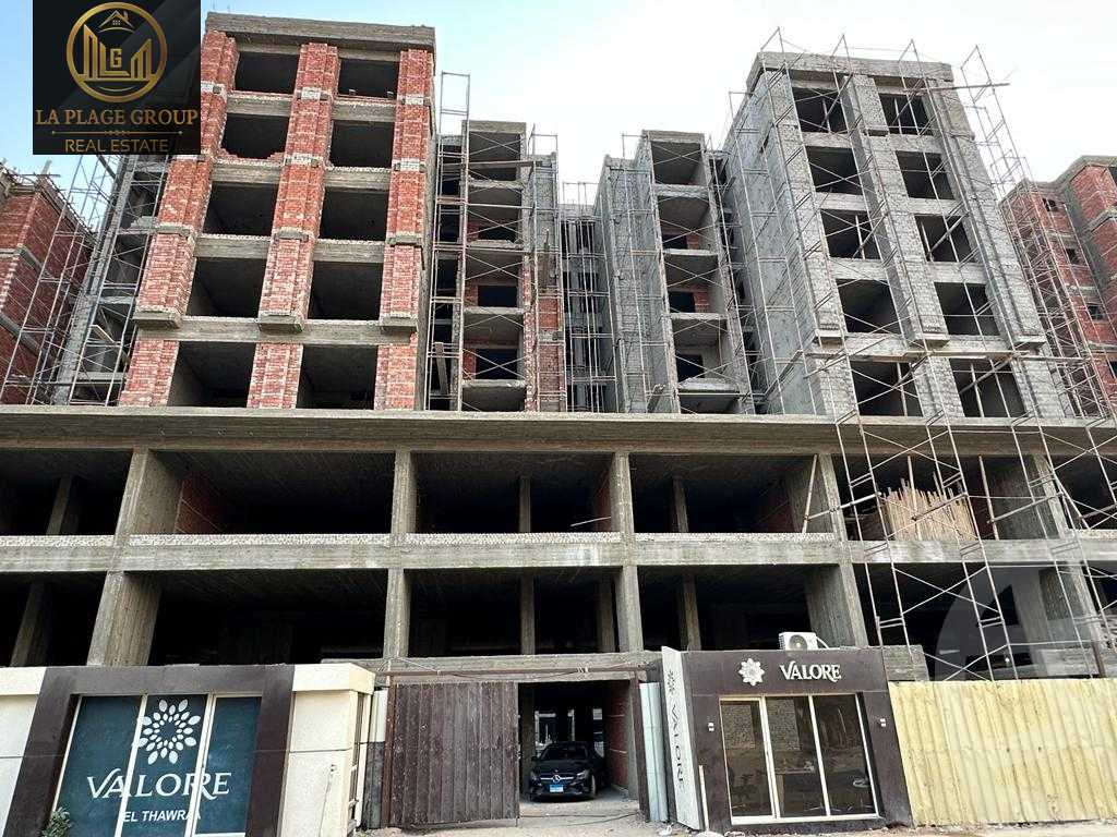 https://aqarmap.com.eg/ar/listing/4976969-for-sale-cairo-heliopolis-compounds-kmbwnd-flwry-shyrtwn-bnyn-llttwyr