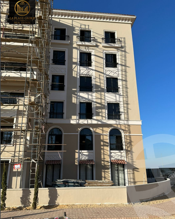 https://aqarmap.com.eg/en/listing/5282656-for-sale-cairo-el-sheikh-zayed-city-compounds-kmbwnd-fyldj-wyst-dr-llttwyr