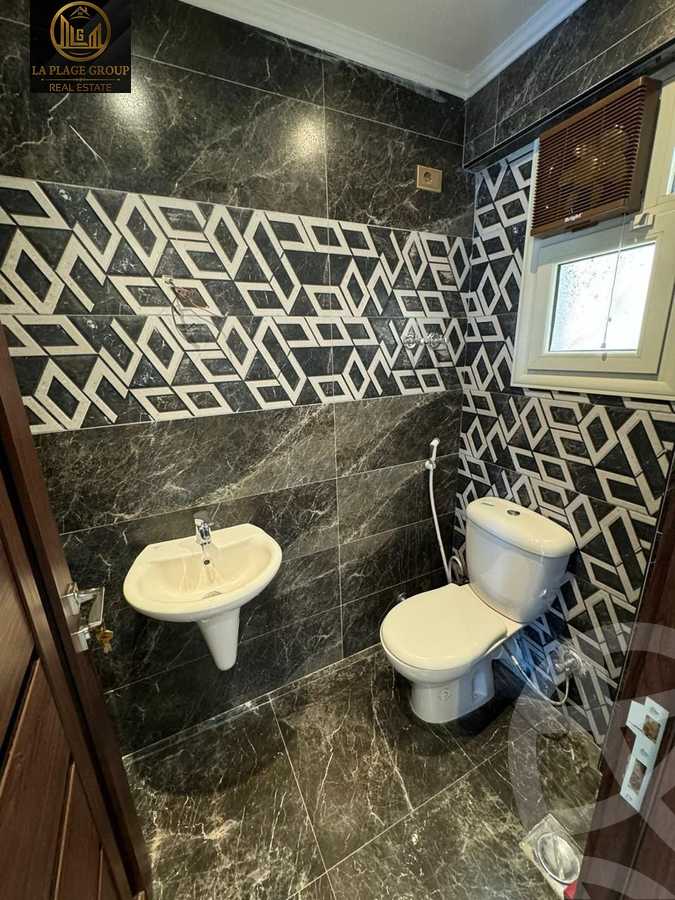 https://aqarmap.com.eg/en/listing/5336953-for-sale-cairo-new-cairo-compounds-mwrd-fq-llttwyr