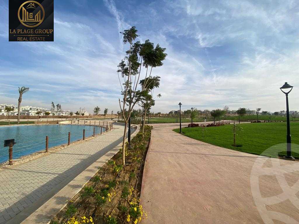https://aqarmap.com.eg/en/listing/5367899-for-sale-cairo-new-cairo-compounds-hyde-park-parkway-hyde-park-compound