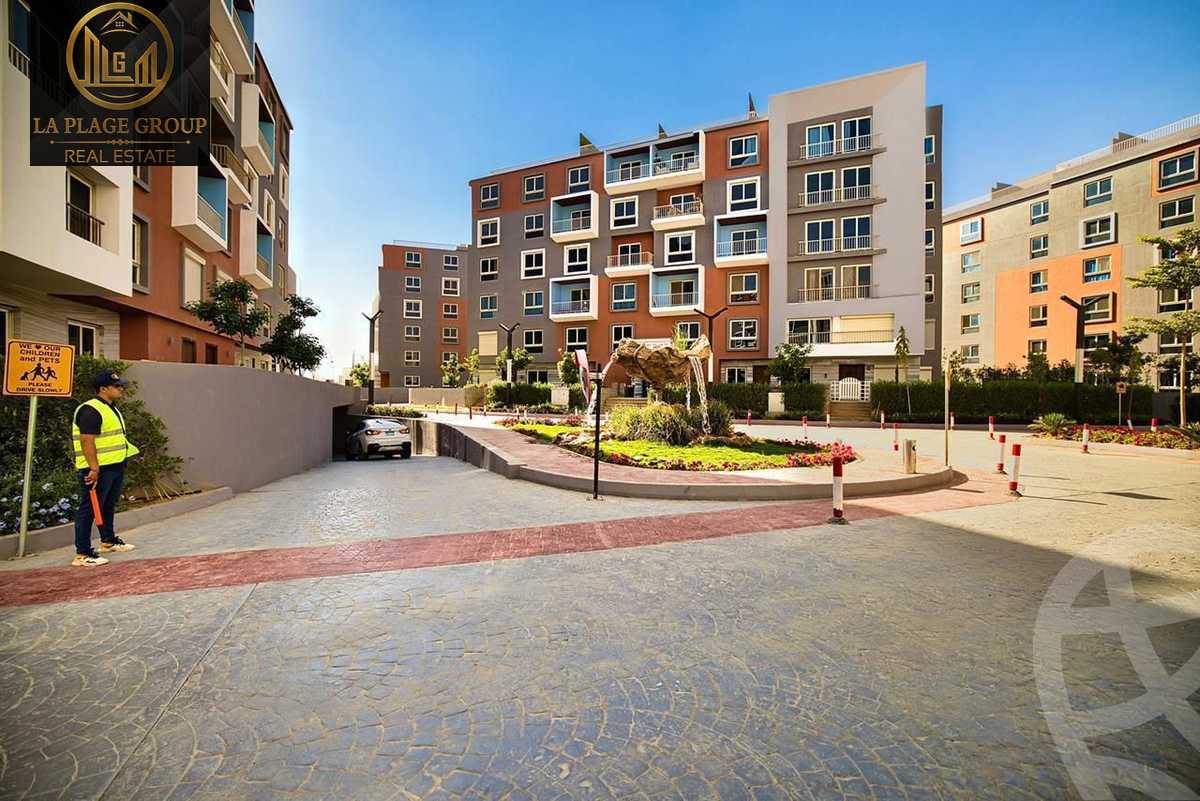 https://aqarmap.com.eg/en/listing/5386064-for-sale-cairo-new-cairo-compounds-mwrd-fq-llttwyr