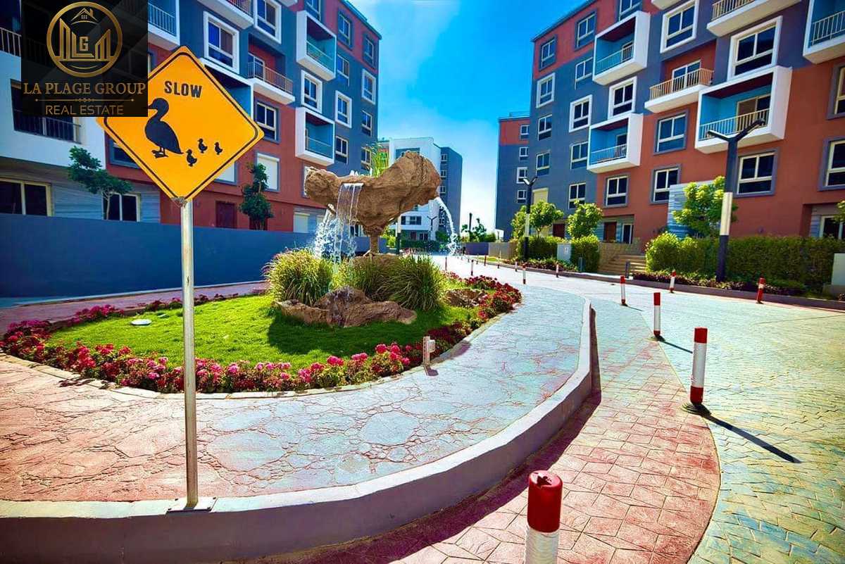 https://aqarmap.com.eg/en/listing/5386064-for-sale-cairo-new-cairo-compounds-mwrd-fq-llttwyr