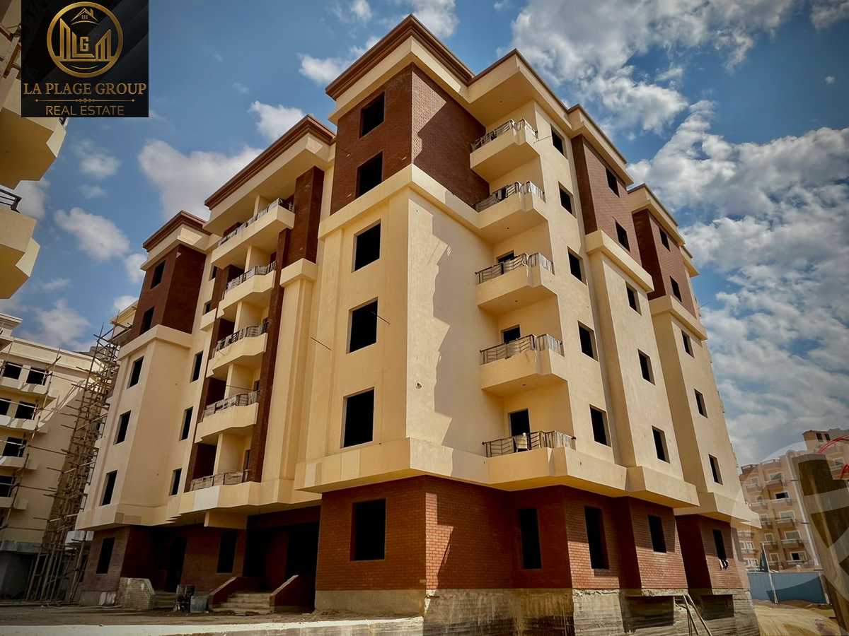 https://aqarmap.com.eg/ar/listing/5388693-for-sale-cairo-new-cairo-compounds-century-city-compound-vintage-development