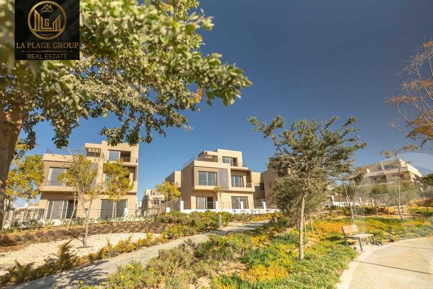 https://aqarmap.com.eg/en/listing/5389098-for-sale-cairo-new-cairo-compounds-blm-hylz-nyw-kyrw
