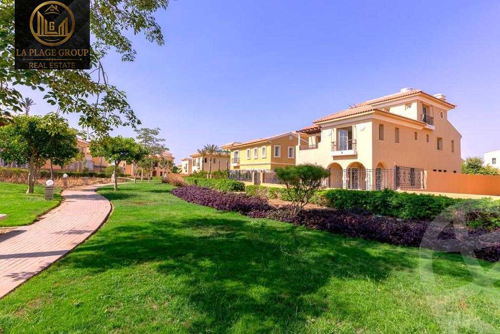 https://aqarmap.com.eg/en/listing/5435995-for-sale-cairo-new-cairo-compounds-hyde-park-cluster-8-hyde-park