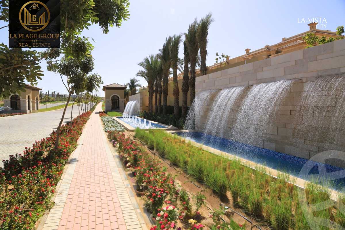 https://aqarmap.com.eg/en/listing/5512293-for-sale-cairo-new-administrative-capital-r4-la-vista-city