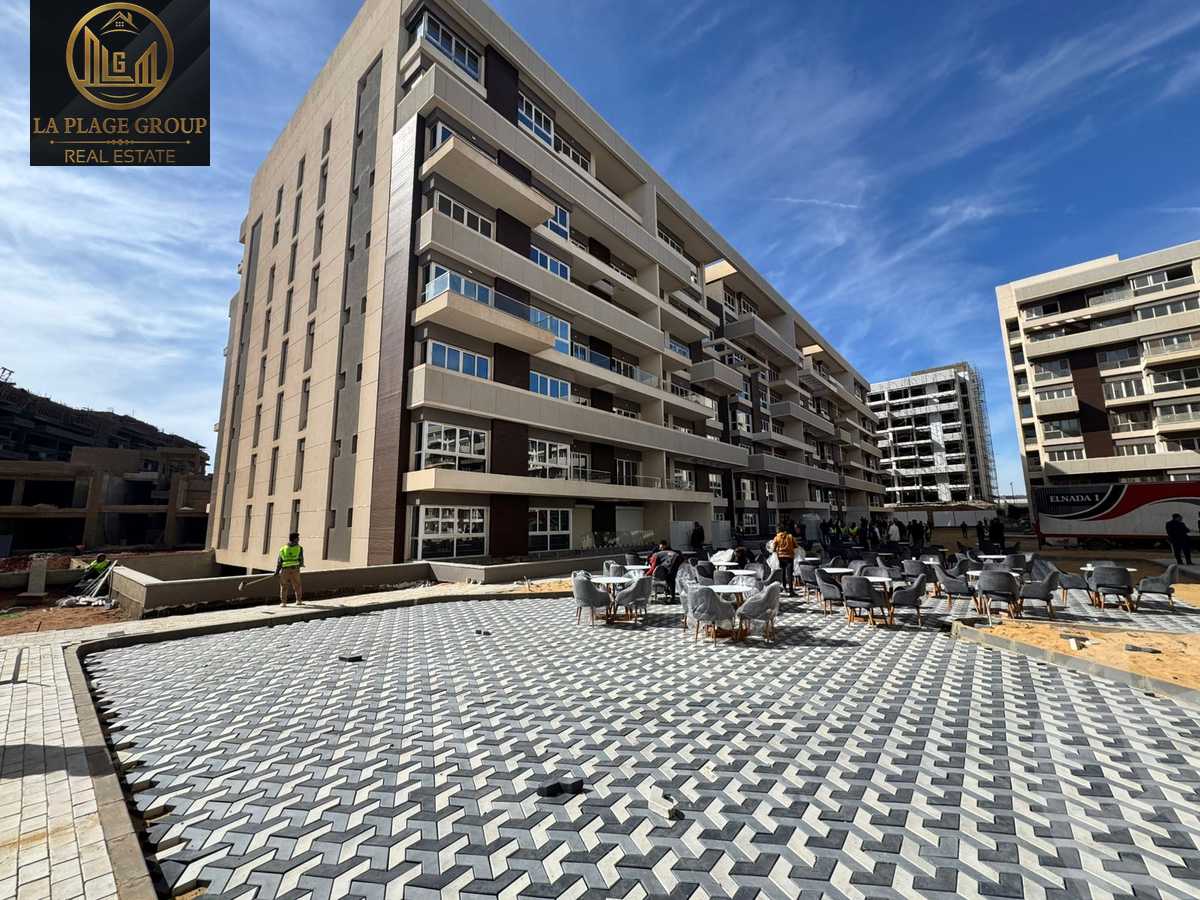 https://aqarmap.com.eg/en/listing/5567366-for-sale-cairo-new-administrative-capital-r7-scenario
